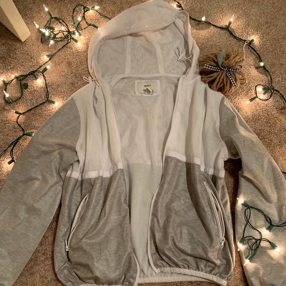 Forever 21 women’s windbreaker